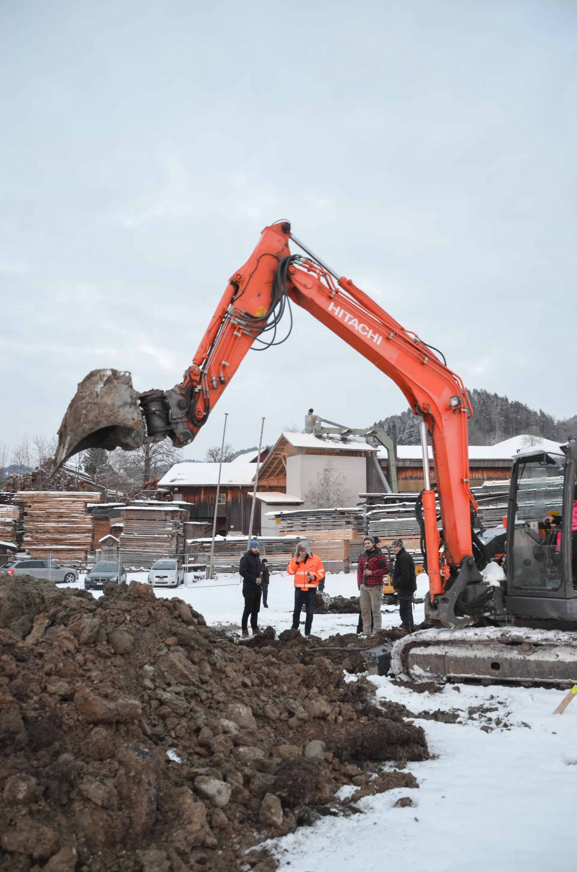Spatenstich Werk- und Lagerhalle