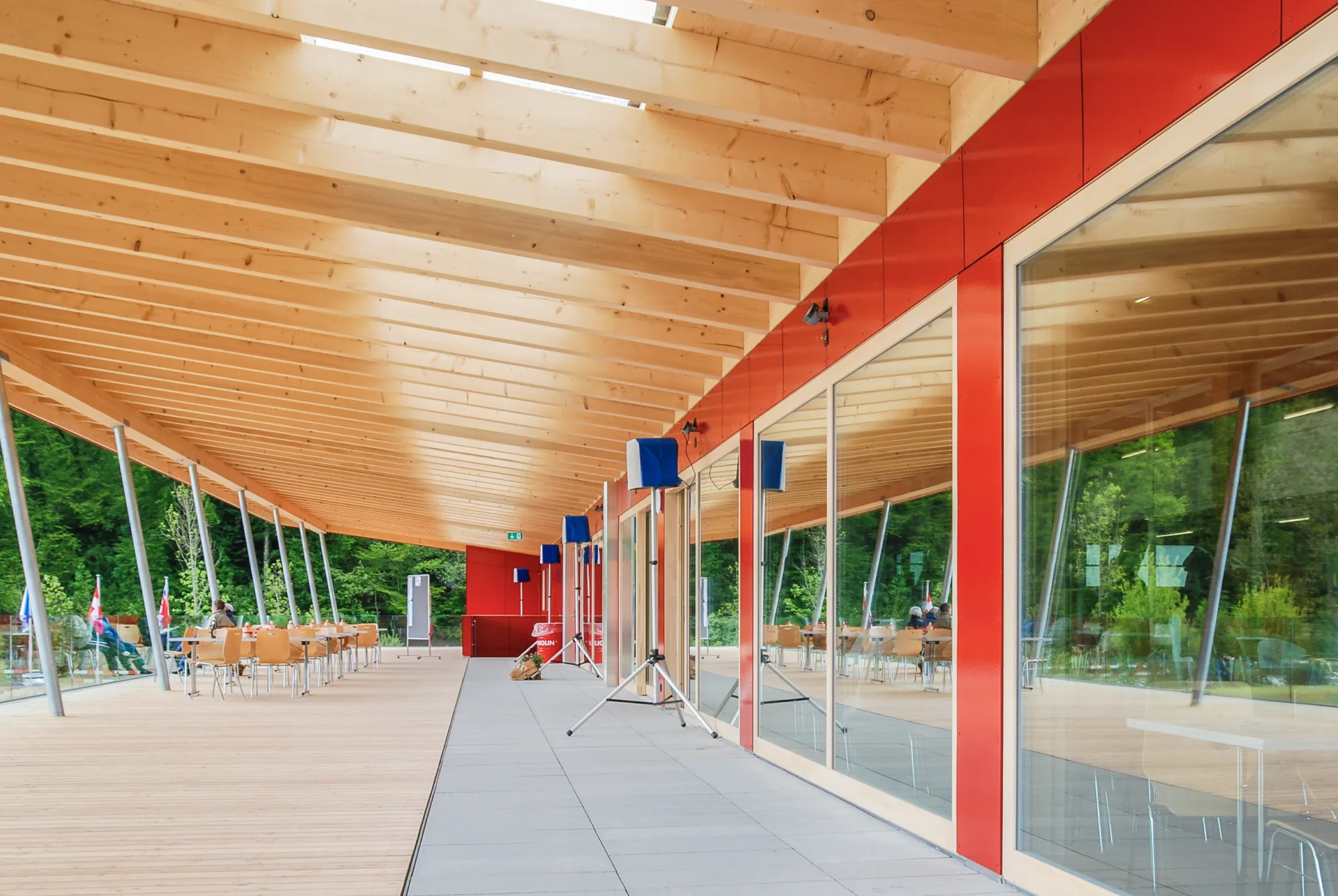 Erweiterung Zuschauergalerie im Tösstal