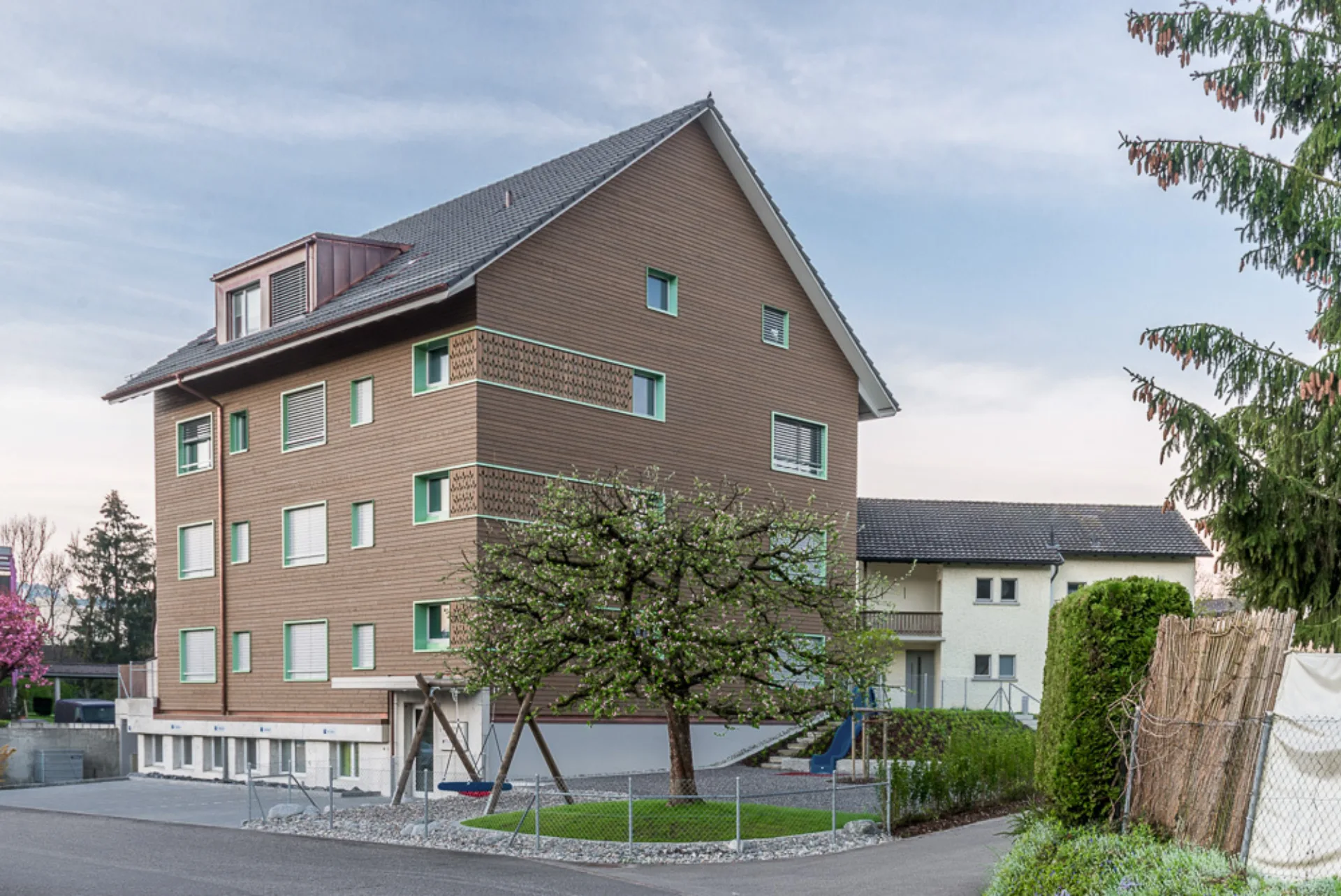 Neubau MFH, Rüti