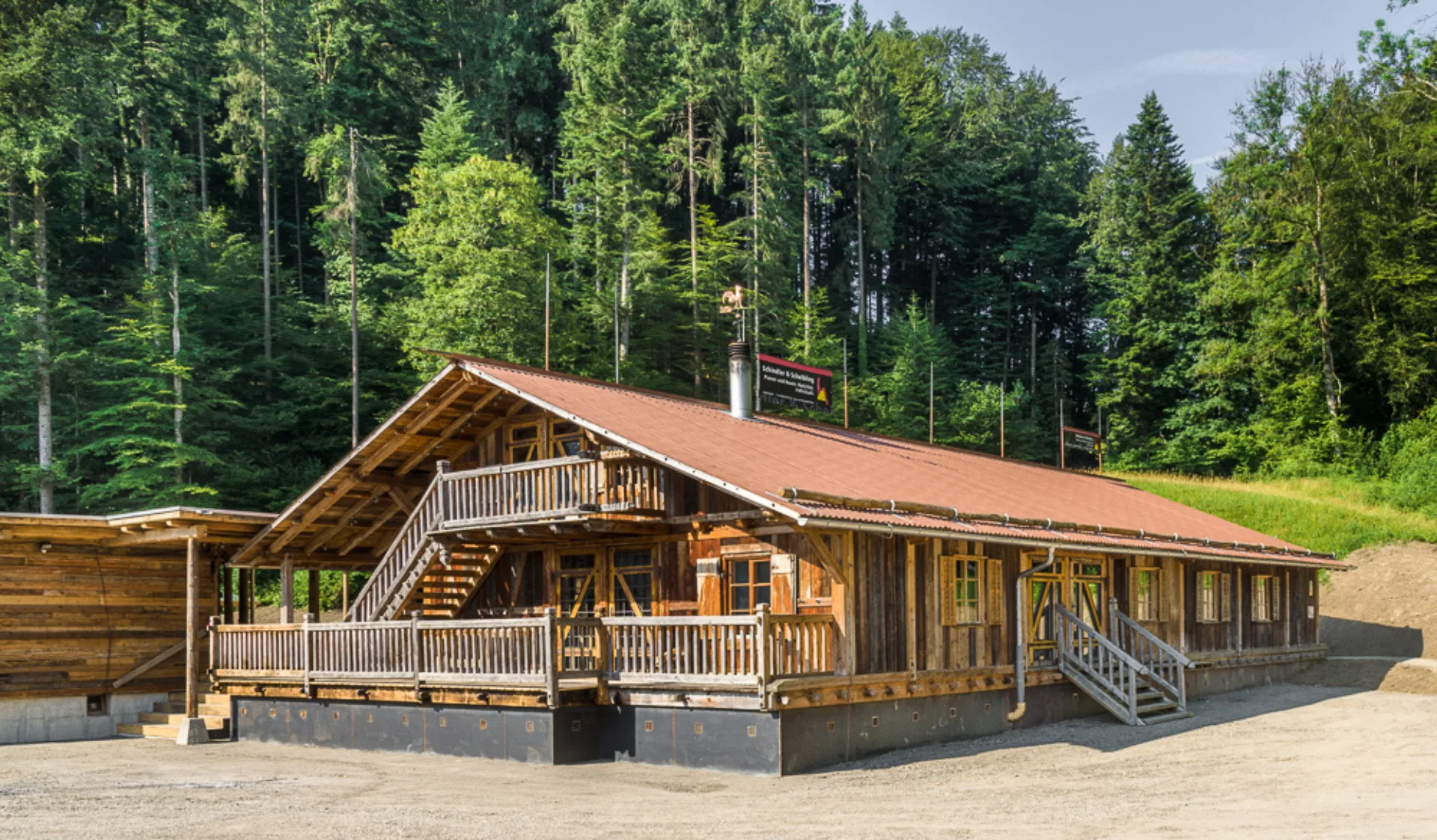 Schöner Feiern, Saland, Altholz