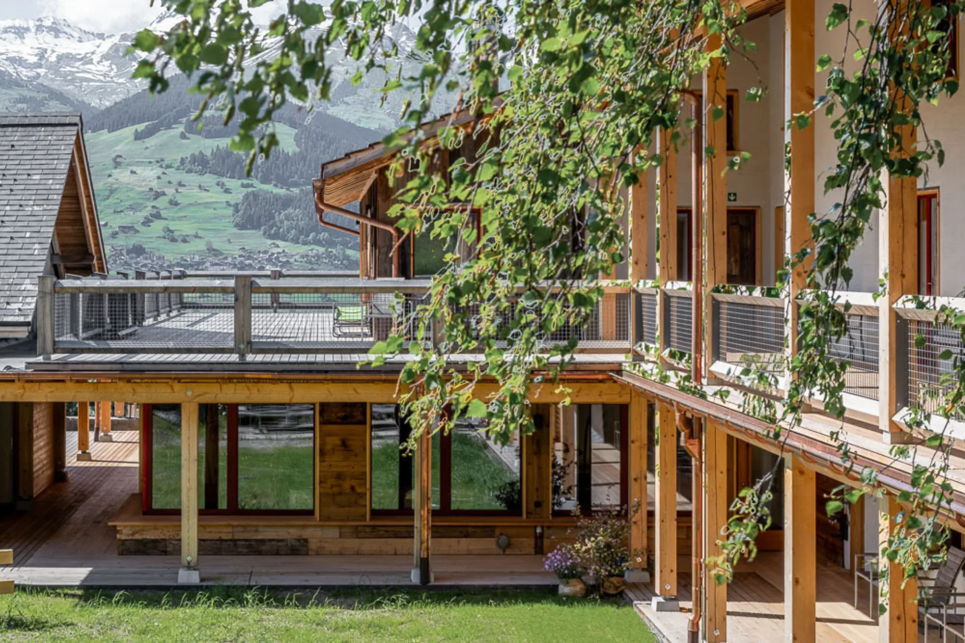 Umbau Feriencenter, Obersaxen