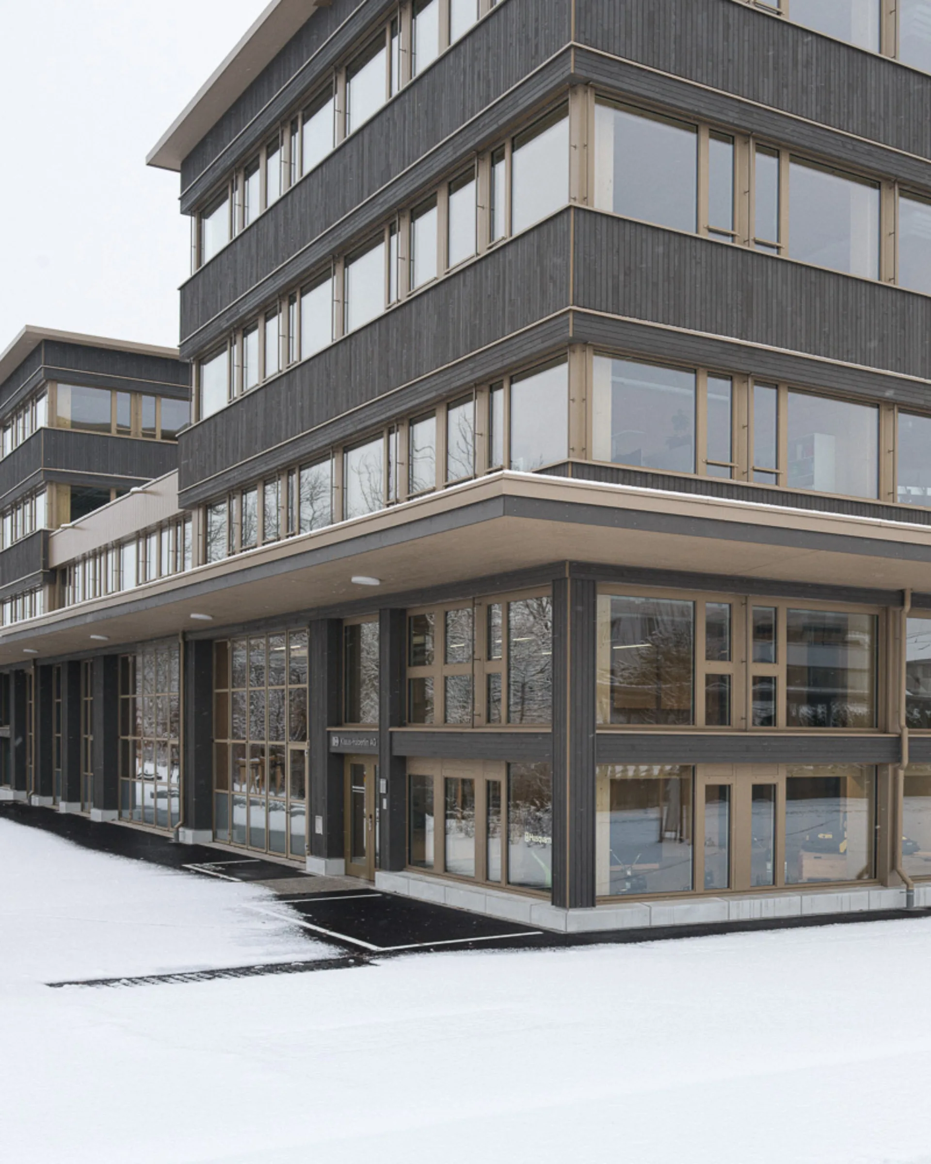 Neubau Gewerbehaus, Nänikon