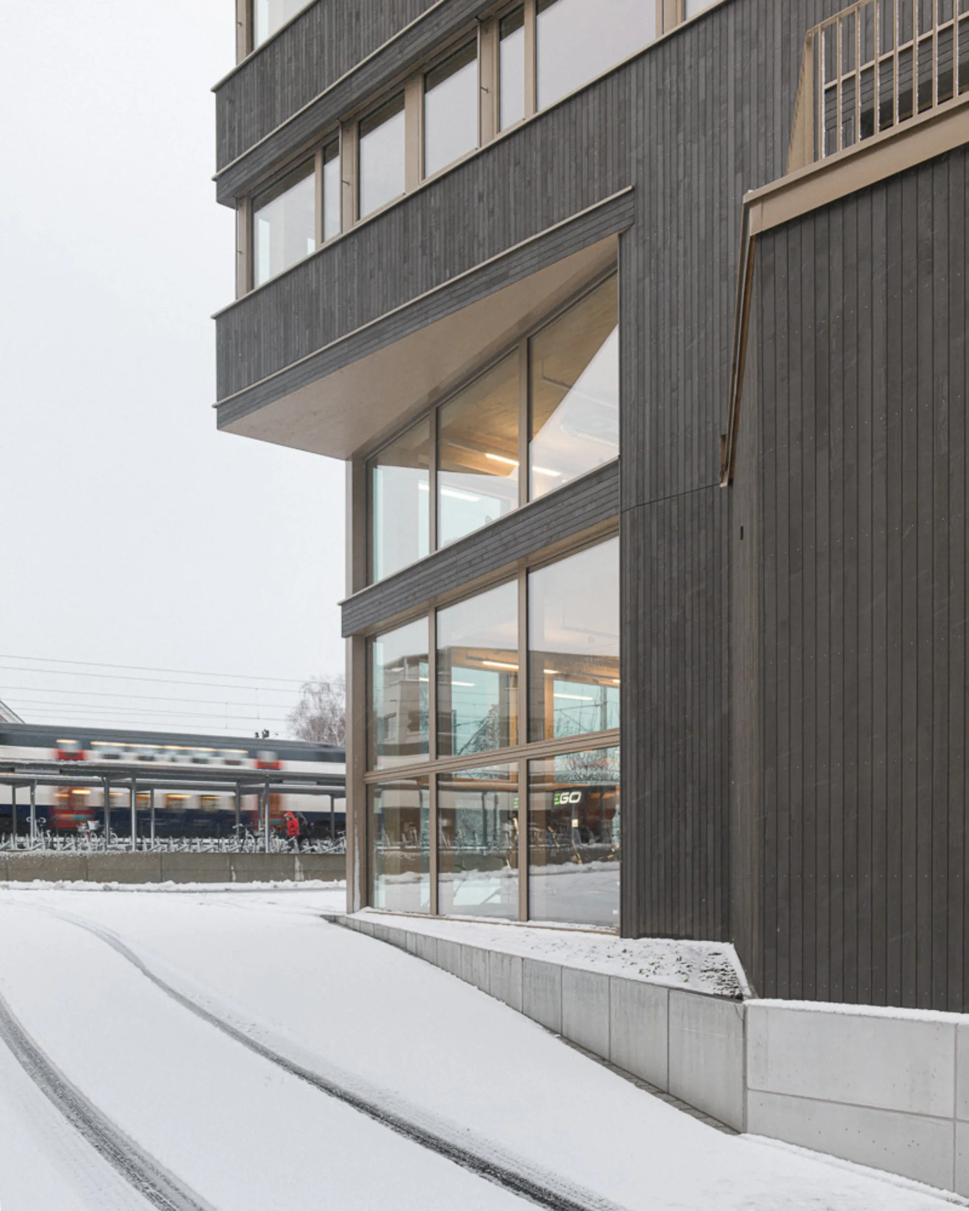Neubau Gewerbehaus, Nänikon
